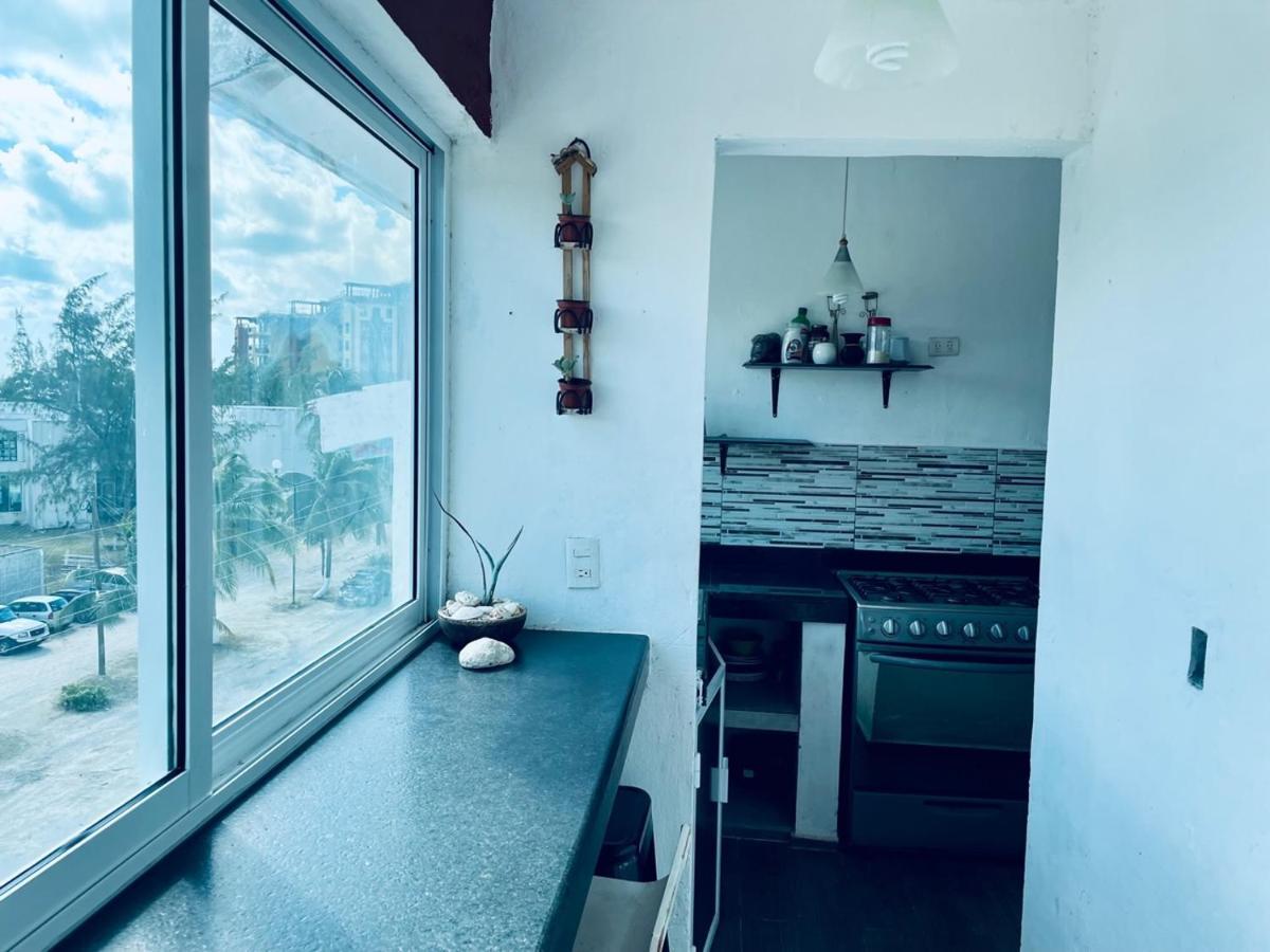 Punta Me Apartments & Rooms Near The Punta Sam Ferry Beach Cancún Exterior foto